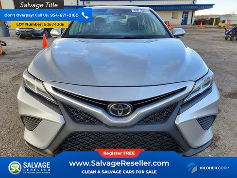Used 2020 Toyota Camry FWD image 7