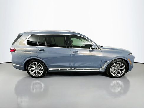 Used 2024 BMW X7 xDrive40i w/ Executive Package AWD/4WD image 4