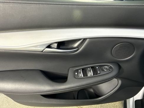 Used 2021 INFINITI QX50 Luxe FWD image 20