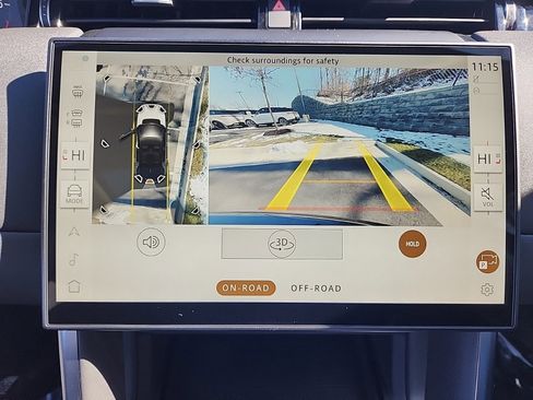 Certified 2025 Land Rover Discovery Sport S image 22