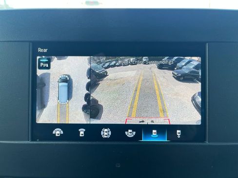 Used 2024 Mercedes-Benz Sprinter 2500 image 21