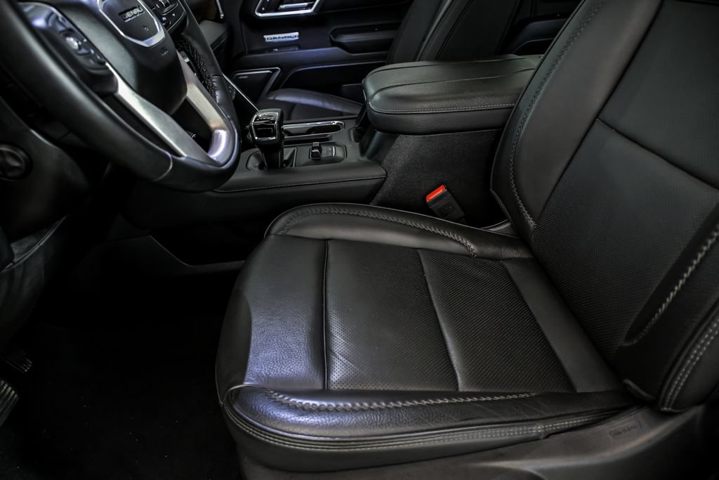 Used 2025 GMC Sierra 1500 Denali w/ Denali Reserve Package AWD/4WD image 14