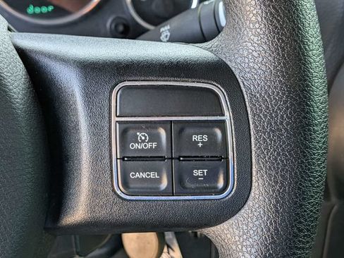 Used 2017 Jeep Wrangler Sport AWD/4WD image 23