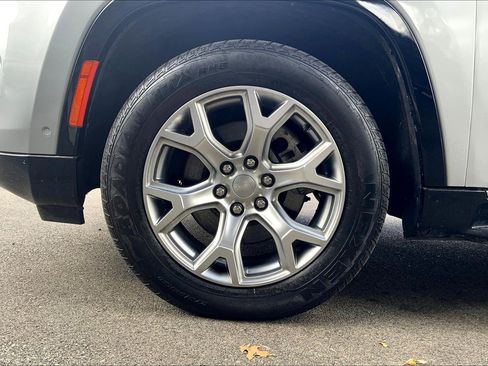 Used 2022 Jeep Wagoneer Series II image 10