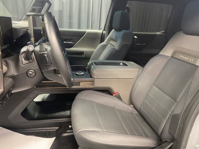 Used 2025 GMC Hummer EV 3X AWD/4WD image 13