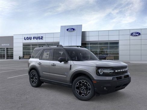 New 2025 Ford Bronco Sport Outer Banks w/ Outer Banks Tech Package+ image 8