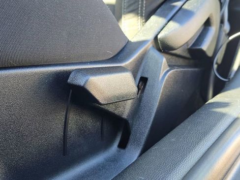 Used 2019 Ford Mustang Coupe image 24