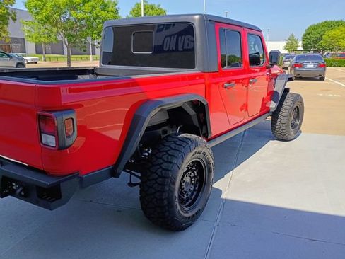 Used 2020 Jeep Gladiator Sport w/ Quick Order Package 24S AWD/4WD image 6