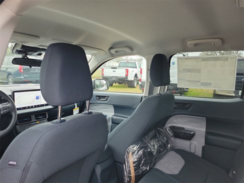 New 2026 Ford Maverick XLT w/ Equipment Group 301A image 23