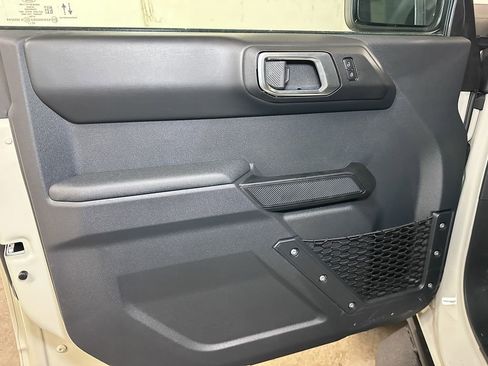 New 2025 Ford Bronco Badlands w/ Sasquatch Package image 18