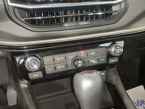 Used 2025 Jeep Compass Limited w/ Driver Assist Group I AWD/4WD image 20