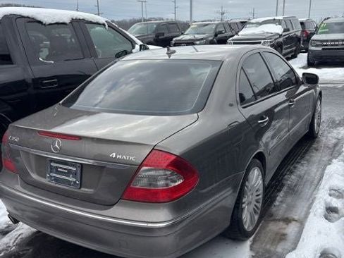 Used 2008 Mercedes-Benz E 350 4MATIC Sedan image 5