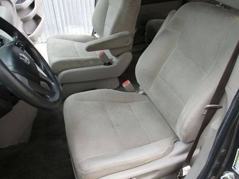Used 2012 Honda Odyssey LX image 12