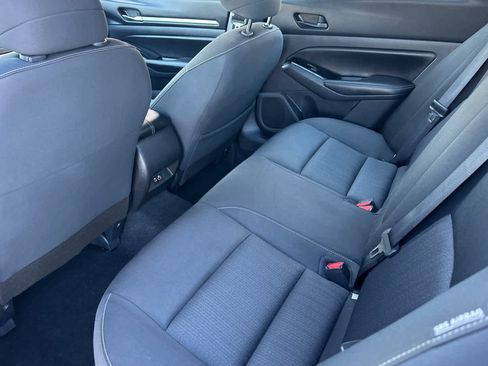 Used 2023 Nissan Altima 2.5 SV image 11