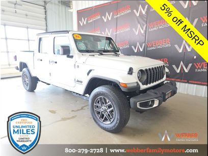 New 2026 Jeep Gladiator Sport