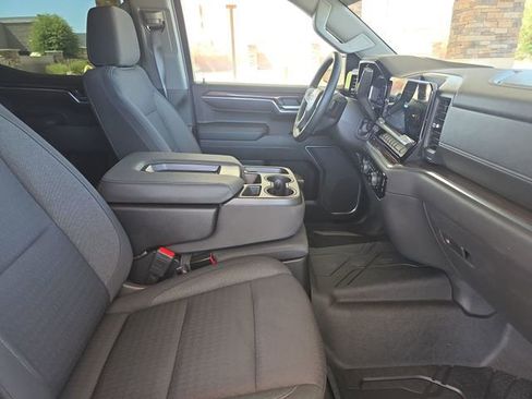 Used 2023 Chevrolet Silverado 1500 LT AWD/4WD image 26