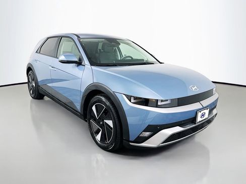 New 2026 Hyundai Ioniq 5 SEL image 3