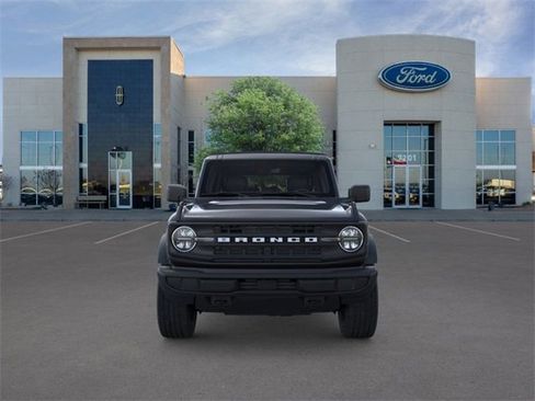New 2025 Ford Bronco 4-Door image 6