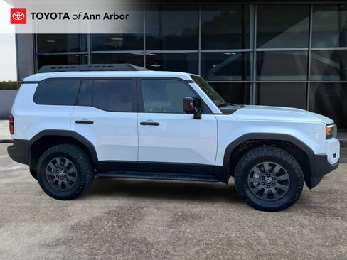 Used 2025 Toyota Land Cruiser w/ Premium Package AWD/4WD image 13