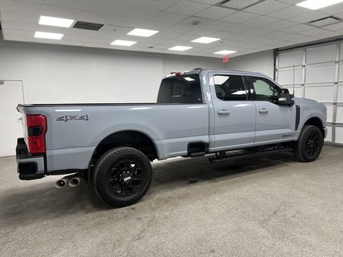 Used 2025 Ford F350 Lariat w/ Black Appearance Package image 11