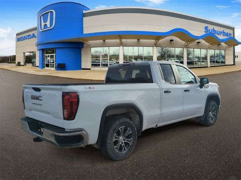 Used 2020 GMC Sierra 1500 4x4 Double Cab w/ Sierra Value Package image 8