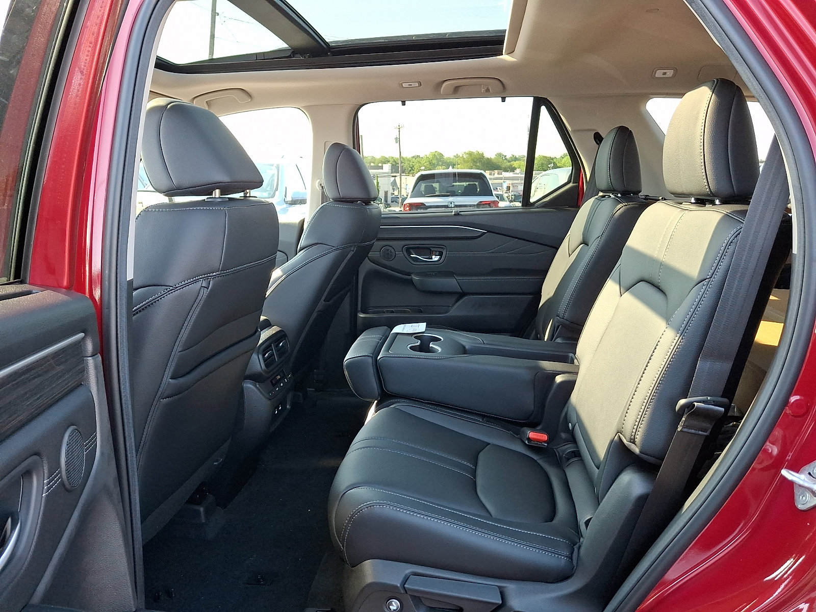 New 2026 Honda Pilot image 5