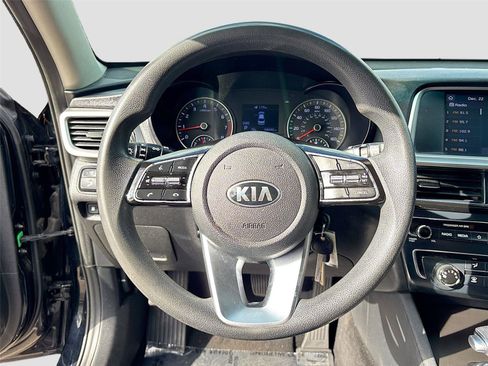 Used 2019 Kia Optima LX image 10