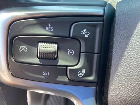 Used 2025 Chevrolet Silverado 3500 LT w/ Convenience Package AWD/4WD image 16