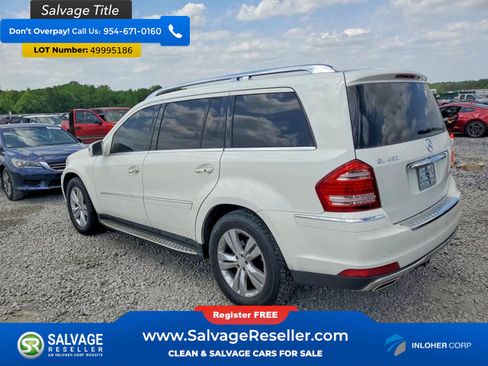 Used 2011 Mercedes-Benz GL 450 4MATIC image 3
