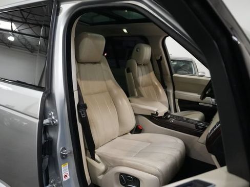 Used 2013 Land Rover Range Rover Supercharged AWD/4WD image 22