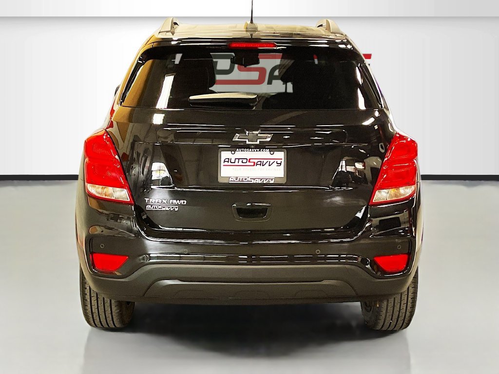 Used 2022 Chevrolet Trax LT w/ Premium Seat Package AWD/4WD image 6
