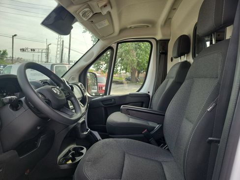 Used 2023 RAM ProMaster 3500 w/ Lane Management Group FWD image 16