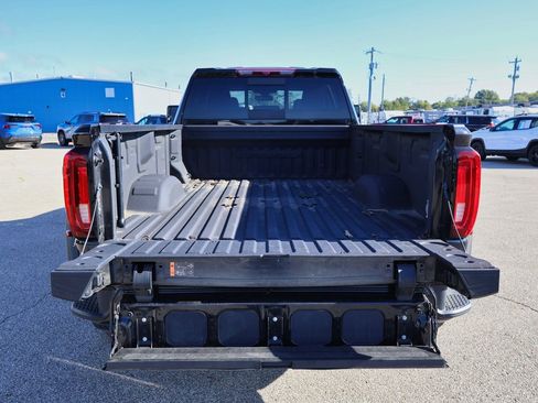Certified 2022 GMC Sierra 3500 Denali image 5
