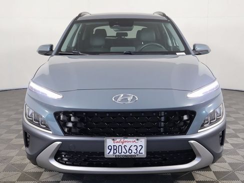 Used 2022 Hyundai Kona Limited w/ Cargo Package FWD image 2