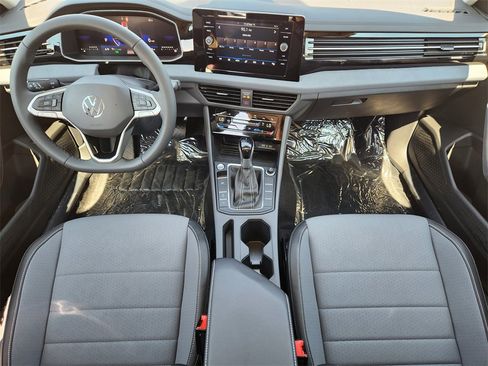 New 2026 Volkswagen Jetta SE image 19