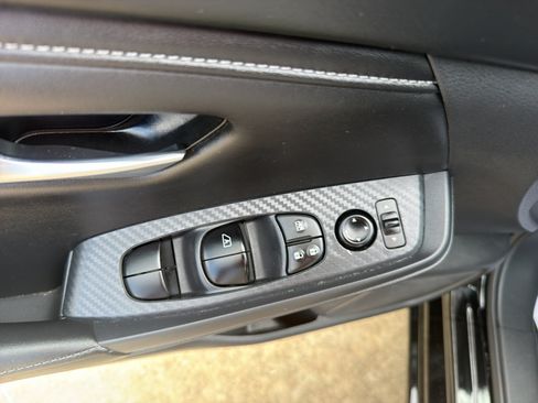 Used 2025 Nissan Sentra SV FWD image 11