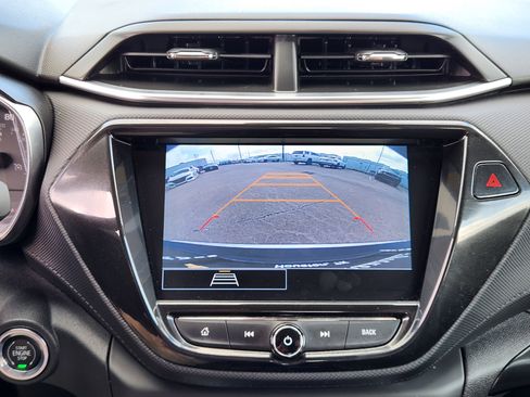 Certified 2023 Chevrolet TrailBlazer LT w/ Convenience Package image 18