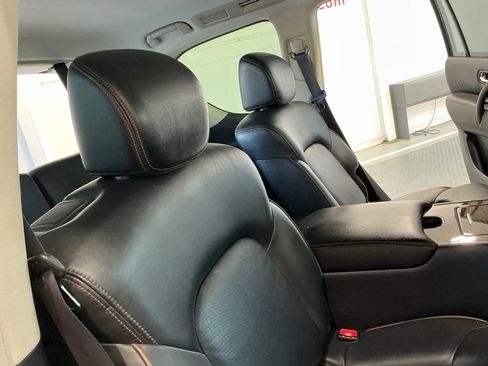 Used 2020 Nissan Armada SL w/ Premium Package AWD/4WD image 17