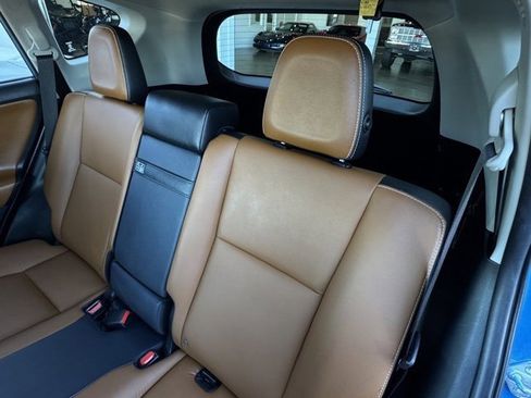 Used 2017 Toyota RAV4 Limited image 20