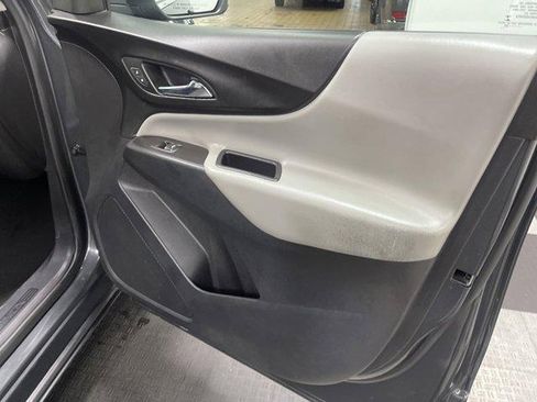 Used 2020 Chevrolet Equinox LT AWD/4WD image 18