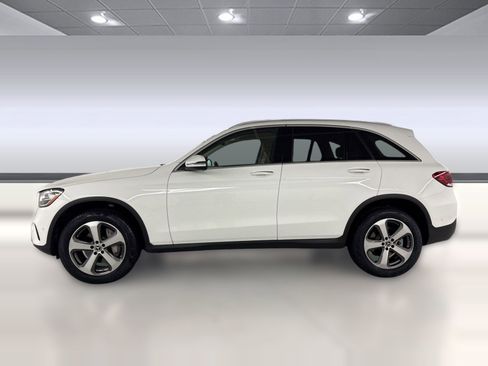 Certified 2022 Mercedes-Benz GLC 300 image 2