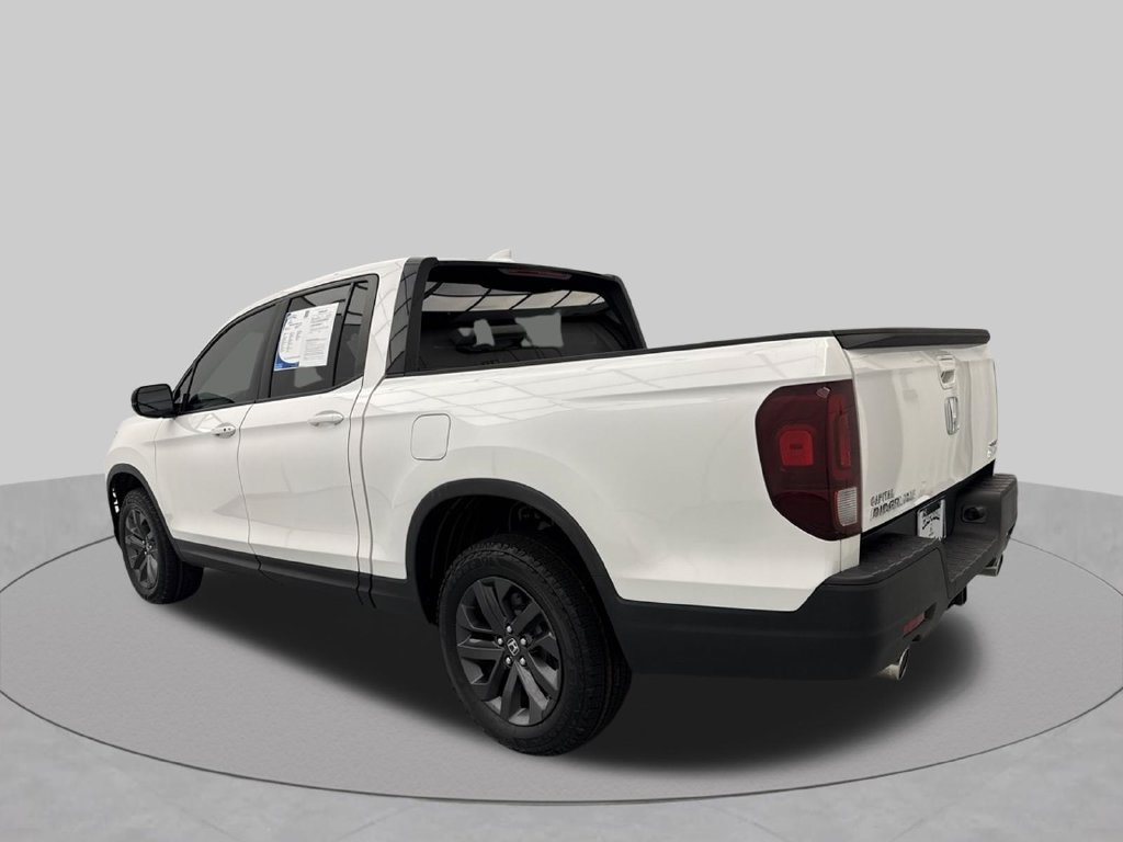 Used 2023 Honda Ridgeline Sport image 5