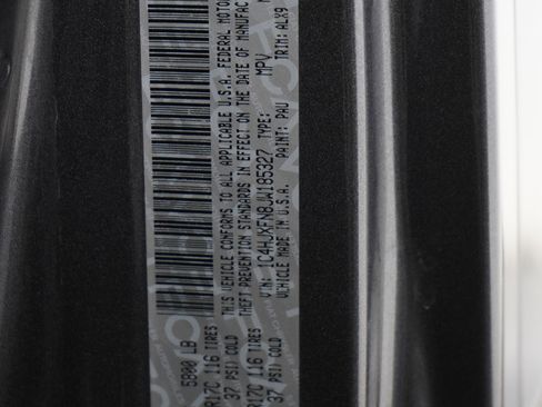 Used 2018 Jeep Wrangler Unlimited Rubicon image 29