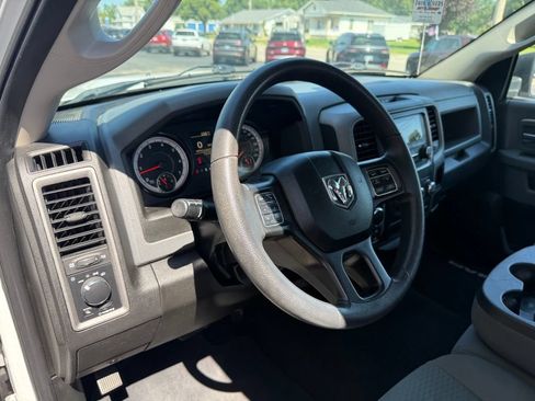 Used 2019 RAM 1500 Tradesman w/ Chrome Plus Package AWD/4WD image 11