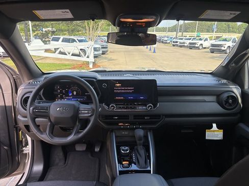 New 2026 Chevrolet Colorado Trail Boss AWD/4WD image 49