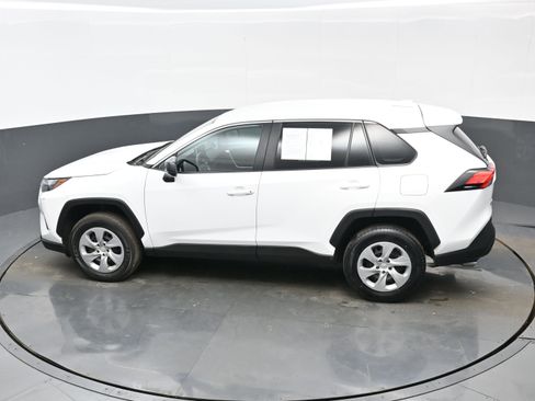 Used 2024 Toyota RAV4 LE image 35