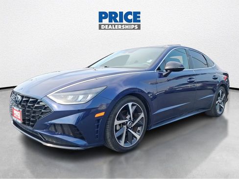 Used 2022 Hyundai Sonata Sport FWD image 2
