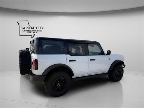 Used 2024 Ford Bronco Wildtrak image 12