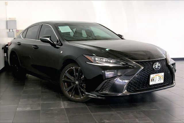 Used 2023 Lexus ES 300h F Sport FWD image 2