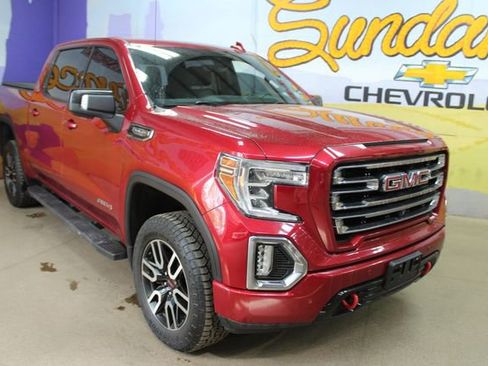 Used 2019 GMC Sierra 1500 AT4 w/ AT4 Premium Package AWD/4WD image 2